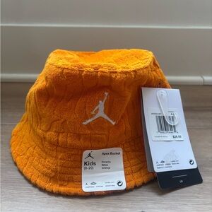 NWT Jordan Kids Apex Bucket Hat - Bright Orange with White Jumpman